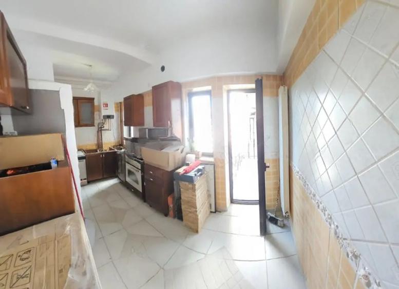 Apartament 4 camere | Renovat | Calea Moșilor / Bd. Carol I | 106 mp