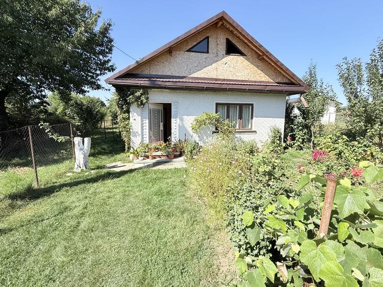 Casa 100,97 mp cu teren intravilan 518 mp Brebu - Prahova