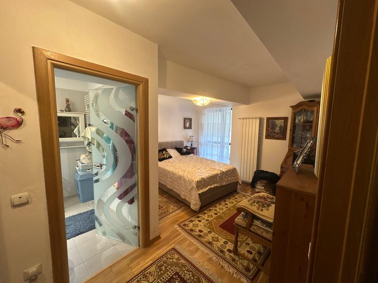 Apartament 4 camere Cotroceni cu loc de parcare subteran