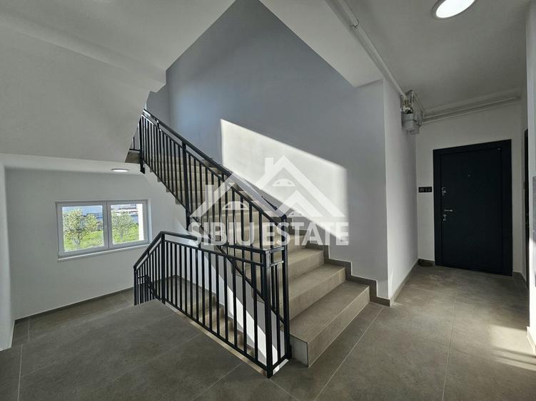 Apartament 2 camere decomandate, etaj 1