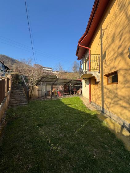 Vilă 336 mp utili, garaj 2 mașini, teren 380 mp, zona Griviței