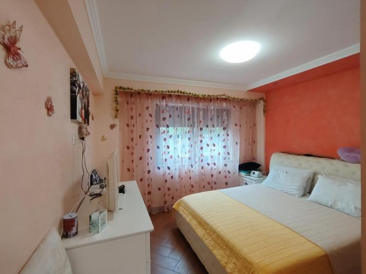 Apartament 3 camere zona ultracentrala