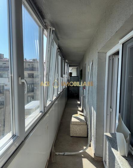 2 Camere de inchiriat | Universitate | Metrou | Centrala | Mobilat |
