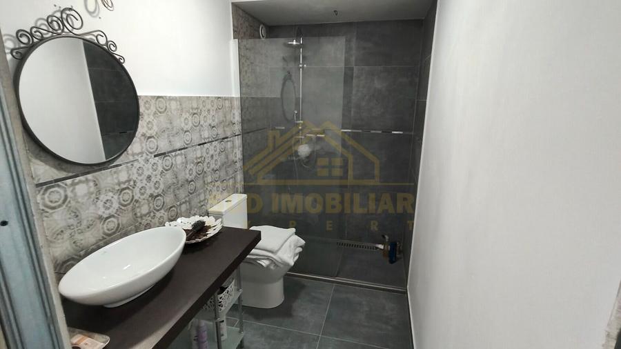 Spatiu comercial / birouri / depozitare - 128.6 mp - 3 locuri parcare in pret