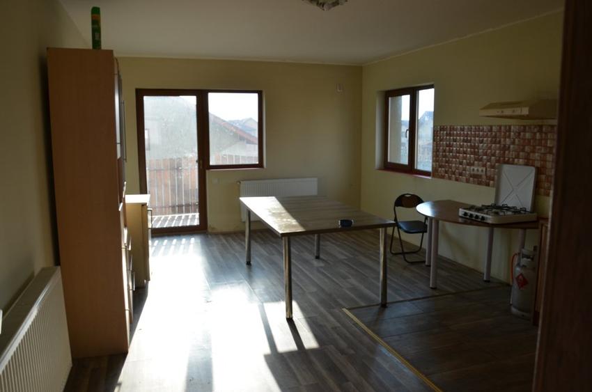 Inchiriez casa pentru muncitori in Dumbravita 100 euro/persoana