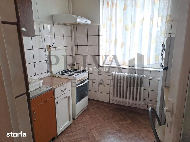 Apartament 3 camere decomandat Spitalul Județean - Complex - 4