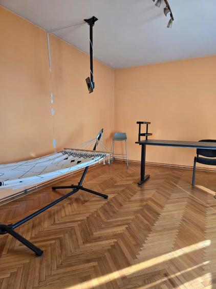 OCAZIE! APARTAMENT PE 2 NIVELE SAGUNA