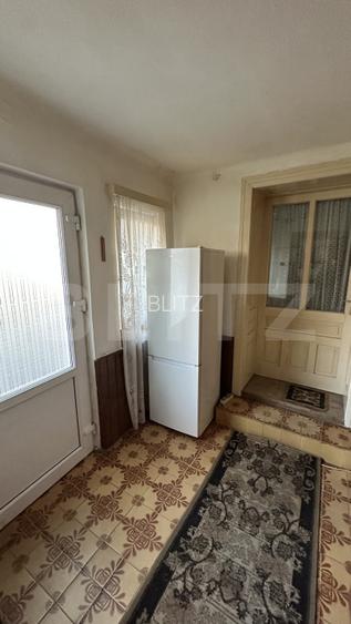 Casa 163 mp, teren 3.446 mp, zona Beriu - 10