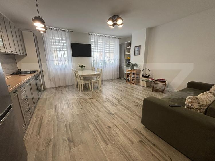 Apartament 3 camere, 68.20 mp, decomandat, parcare inclusa - Cartier Vișoianu