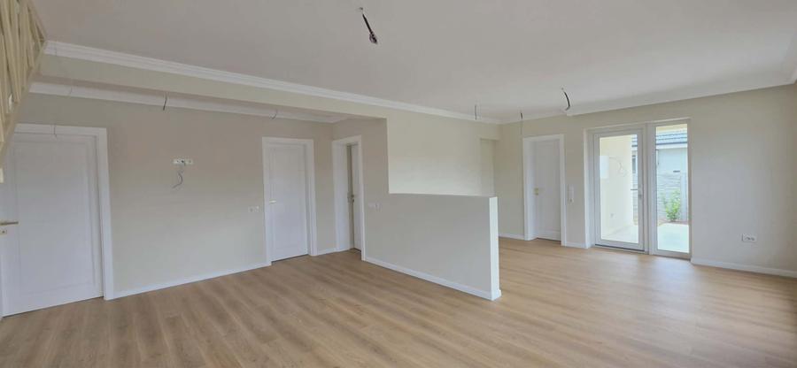 Casă de vânzare – Nufărul | Cartier rezidențial VIENA RESIDENCE-CV0531