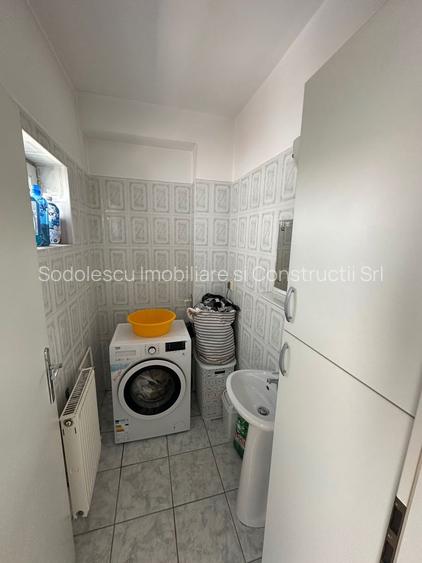 Casă / Vilă cu 5 camere zona Lunei - 17