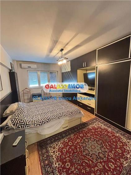 Apartament 3 Camere Calea Calarasilor - Piata Muncii - Parcare