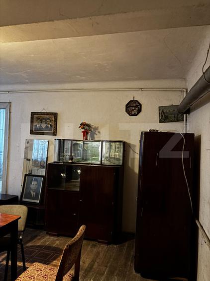 Apartament 1 cameră | Zonă centrală | Demisol înalt | Curte
