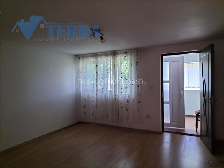 Casă cu teren de 2.300 mp și livadă în Rădești – Stâlpeni, Argeș - 8
