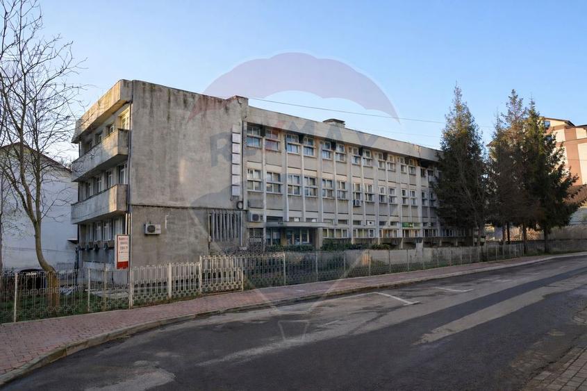 Spațiu comercial de vânzare