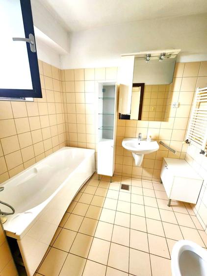 Apartament cu 3 camere (transformat din 4) de inchiriat - Central Park Residence