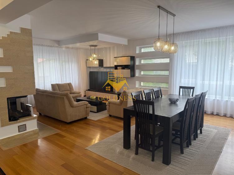 Casa individuala 5 camere zona centrala , 210 mp si garaj propriu!