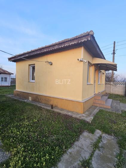 Casa parter, 100 mp utili, 1090 mp teren,  Pielesti - 16
