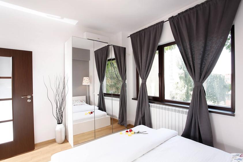 (5221) 3 camere Pitești, în vilă, central