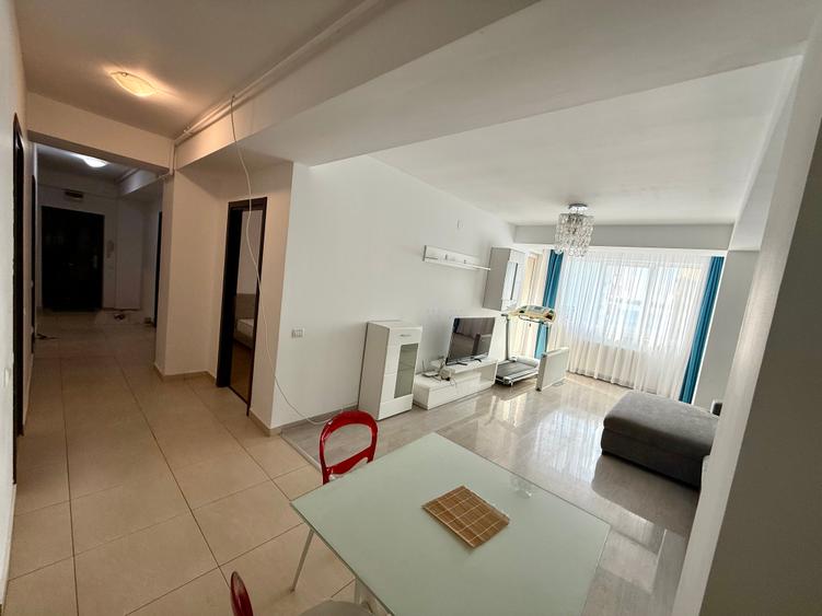 3 Camere / 2 Bai / Dressing / Langa plaja / Mamaia