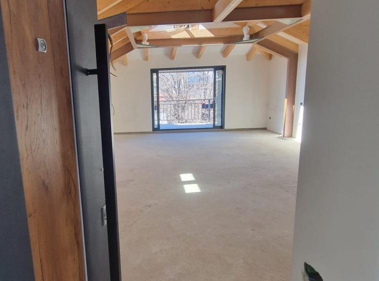 Penthouse 160 mp Aviatorilor