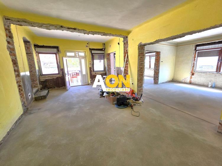 Casă semifinisată, 4 camere, 350 mp teren, la asfalt, zona Centru - 4