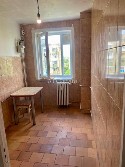 2 Camere Dr Taberei Bloc Reabilitat AC Etaj 8/10 50mp Metrou 2 Minute - 5