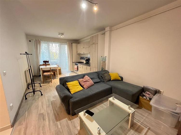 Apartament modern 2 camere terasa si parcare zona Centrala
