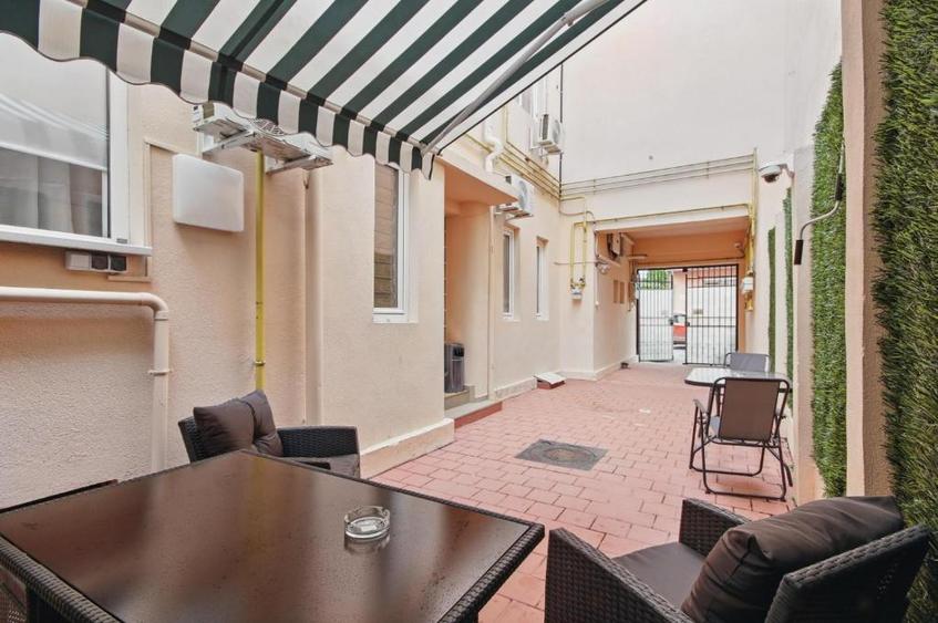 Apartament 2 camere+ office in vila in zona Victoriei-Basarab