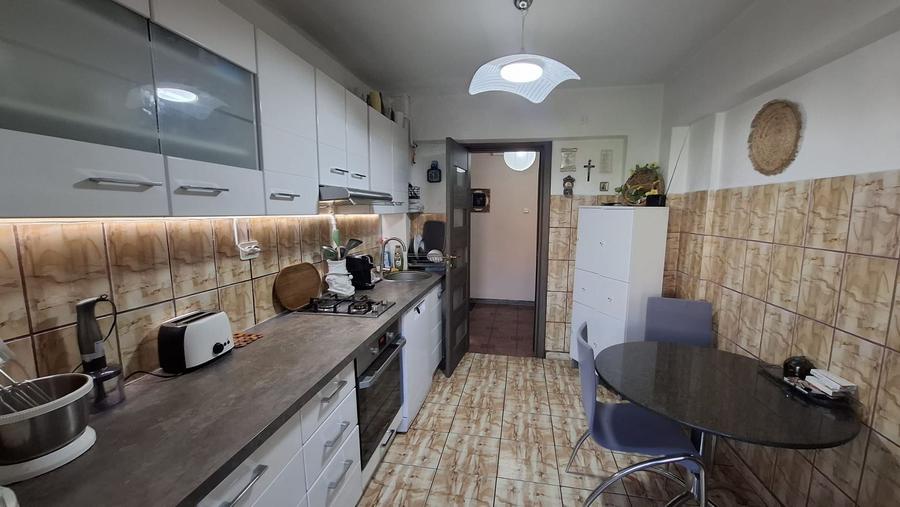 Apartament 3 camere parter inalt zona Sud - Lidl