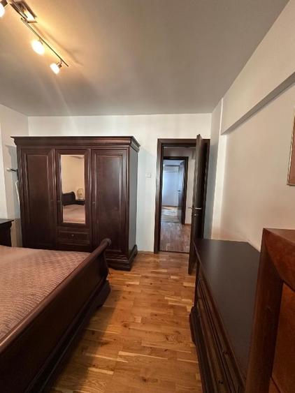 APARTAMENT 3 CAMERE 80MP 5/7 BL 1995 MONOLIT HOL H APROPRIERE METROU SCOALA  81