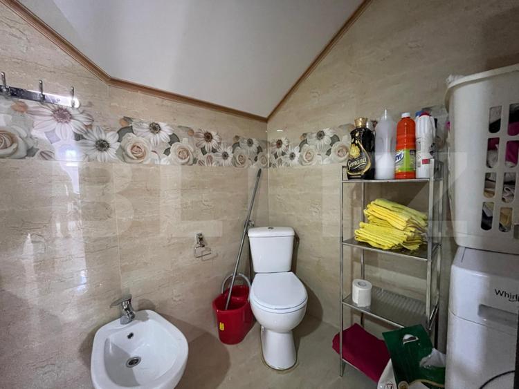 Casă P+M de vânzare, 106 mp utili, teren 250 mp, Cartier Tineretului