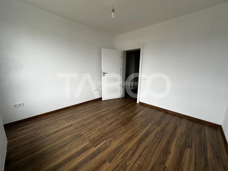 Apartament decomandat 2 camere balcon loc de parcare orientare sudica - 2