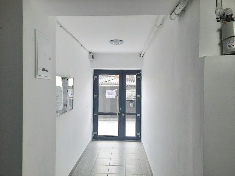 PRET PROMO NEOFORT 49 METROU PIATA GORJULUI PARCUL LINIEI DIRECT DEZVOLTATOR