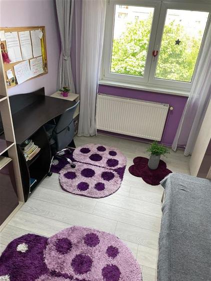 Apartament 2 camere decomandat 2 balcoane pivnita zona Garii