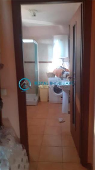 Royal Imobiliare - Vanzare Casa de Vacanta zona Pacureti