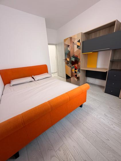 Apartament doua camere cu Loc de parcare, Str Tineretului 81