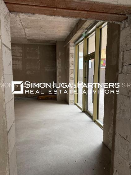 Spatiu comercial central de vanzare - 4