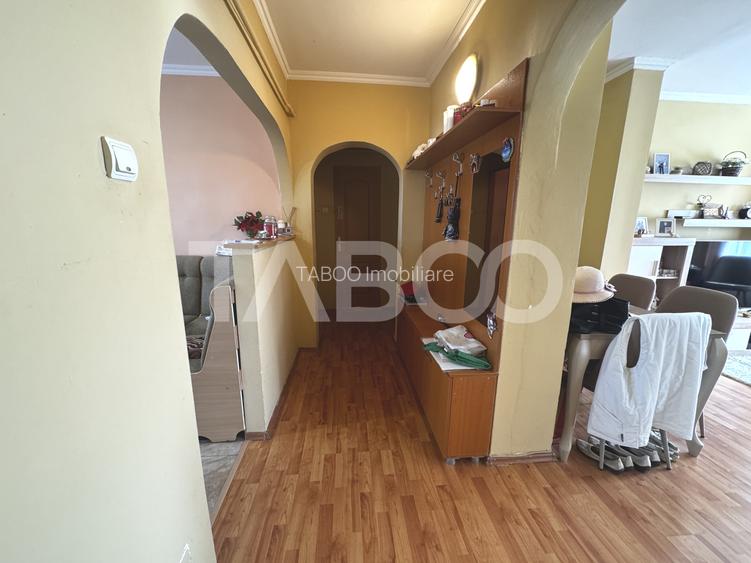 COMISION 0 - Apartament decomandat cu 4 camere 2 bai balcon Cisnadie - 15