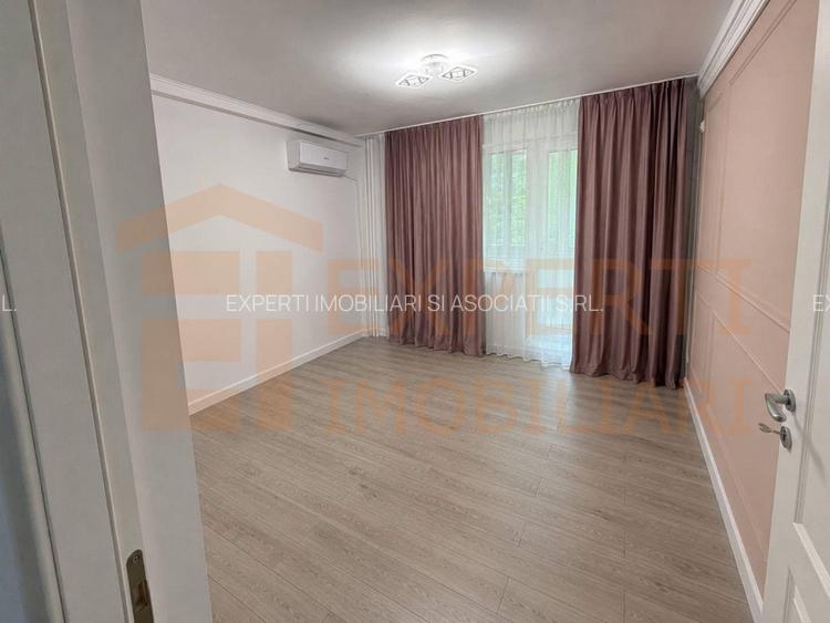Apartament 2 camere de vanzare, Centru - 16