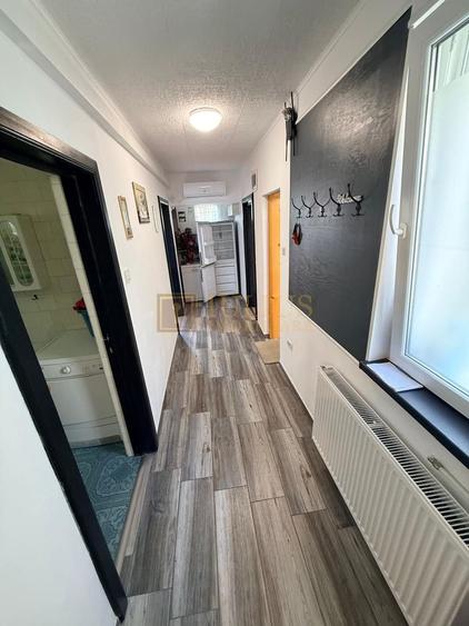 2 camere| curte comuna cu 3 apartamente| centrala proprie| zona aradului|