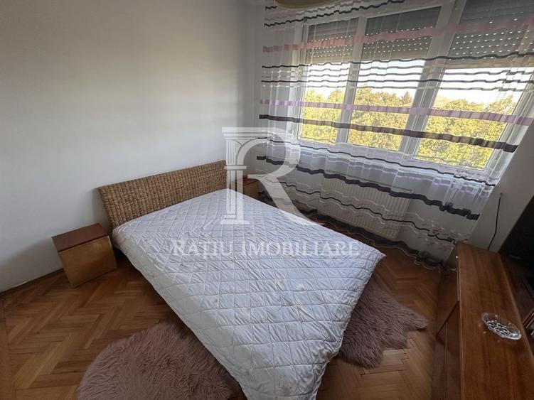 Apartament 3 camere decomandat | Bulevardul Dacia | Oradea