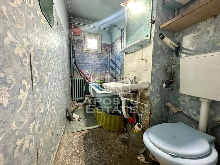 Apartament cu 3 camere de vanzare, zona Sagului, Timisoara