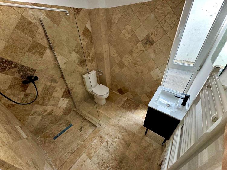 Apartament 2 camere,  curte proprie – Str. Toma Ionescu, vizavi de Școala nr.5