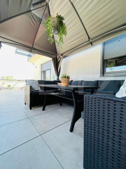 Penthouse LUX pe un singur nivel, cu 3 camere, 79 mp, decomandat, zona Tractorul