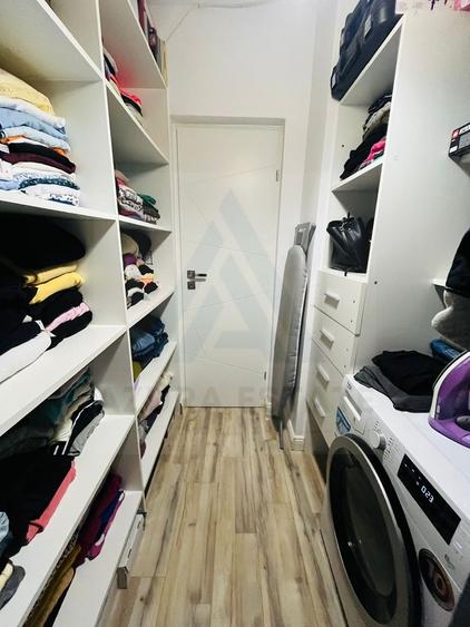 Apartament 3 camere 2 bai 2 balcoane si parcare subterana in Turnisor