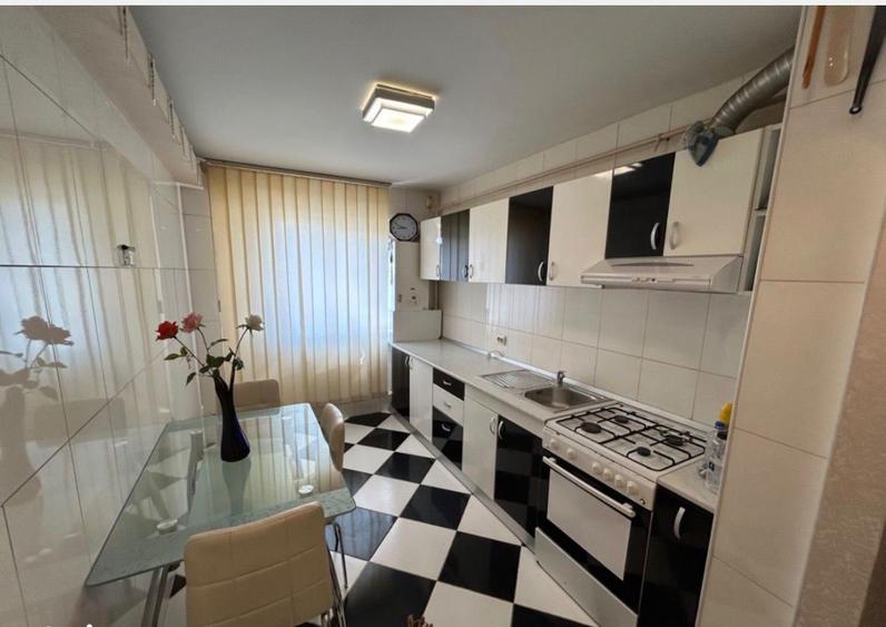 Apartament 3 camere Calarasilor Viziru