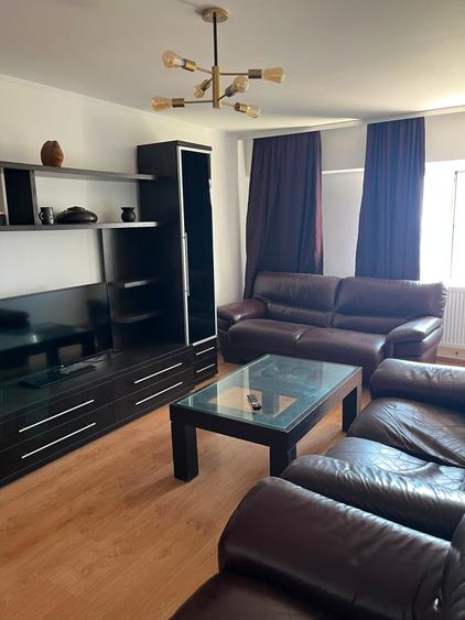 Apartament 2 camere - zona Gara - 550 euro/luna (Cod E11+E12)