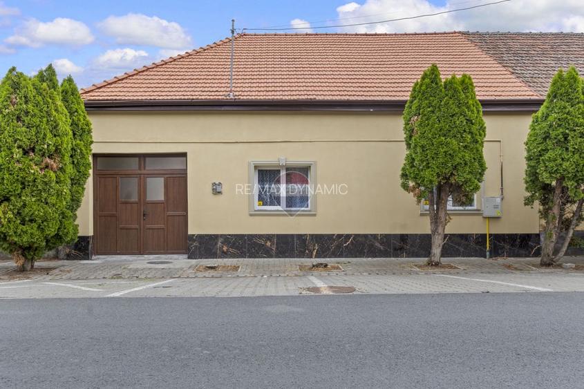 Casă complet renovată în zona ultracentrală | Pecica - 2