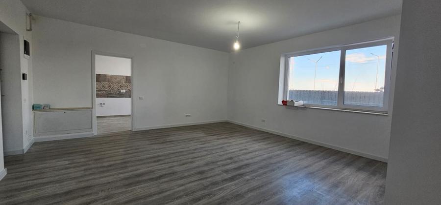 Apartament 2 camere cu curte de 85 mp in complexul Green Garden.